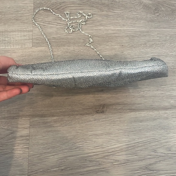 Lulu Townsend silver sparkly evening clutch - Picture 4 of 6